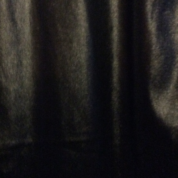 🐞SOLD🐞 Shiny coated Black pants - Picture 2 of 2